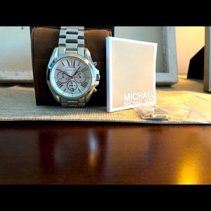 Micheal Kors Silver Watch. Used.